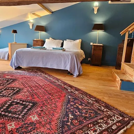 Вилла Chateau La Bastide Cardan Saint-Sulpice-de-Pommiers