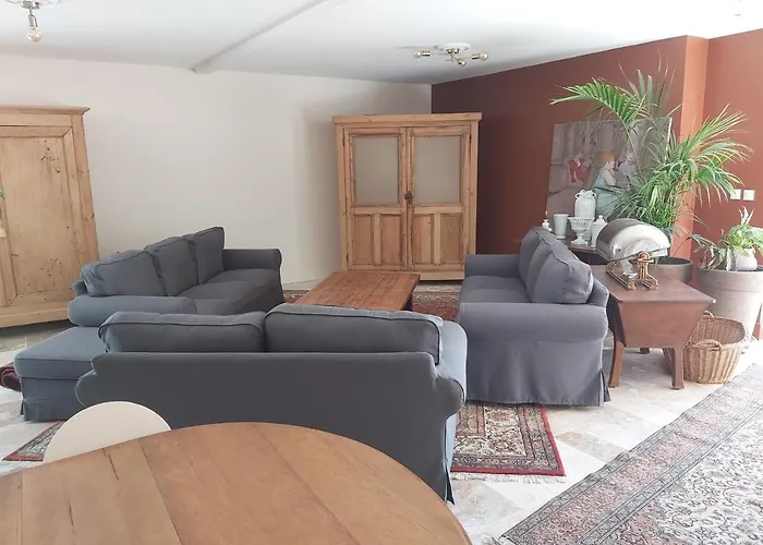 Chateau La Bastide Cardan Villa