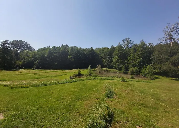 Chateau La Bastide Cardan Saint-Sulpice-de-Pommiers